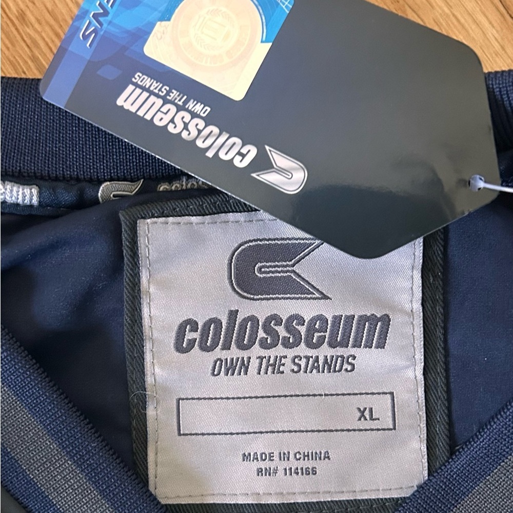 Colosseum Penn State Navy Crewneck pullover windbreaker New with tags Size XL - Picture 4 of 4